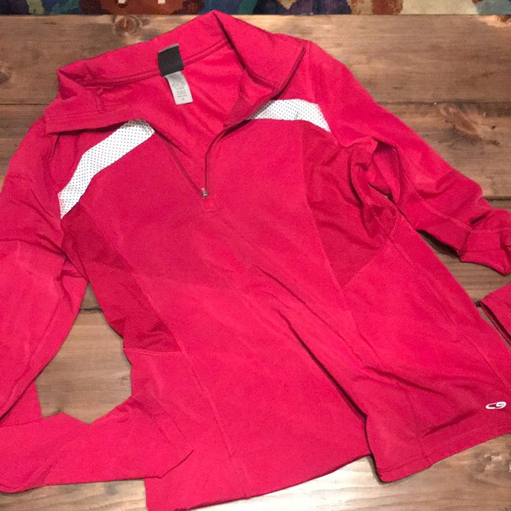 Workout pullover